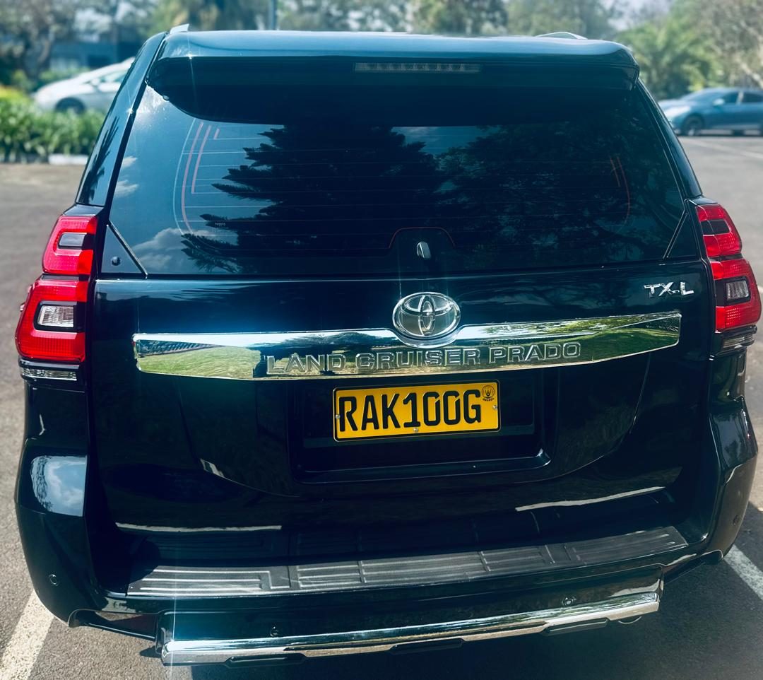 Toyota TXL, plate RAK 100 G — Boot