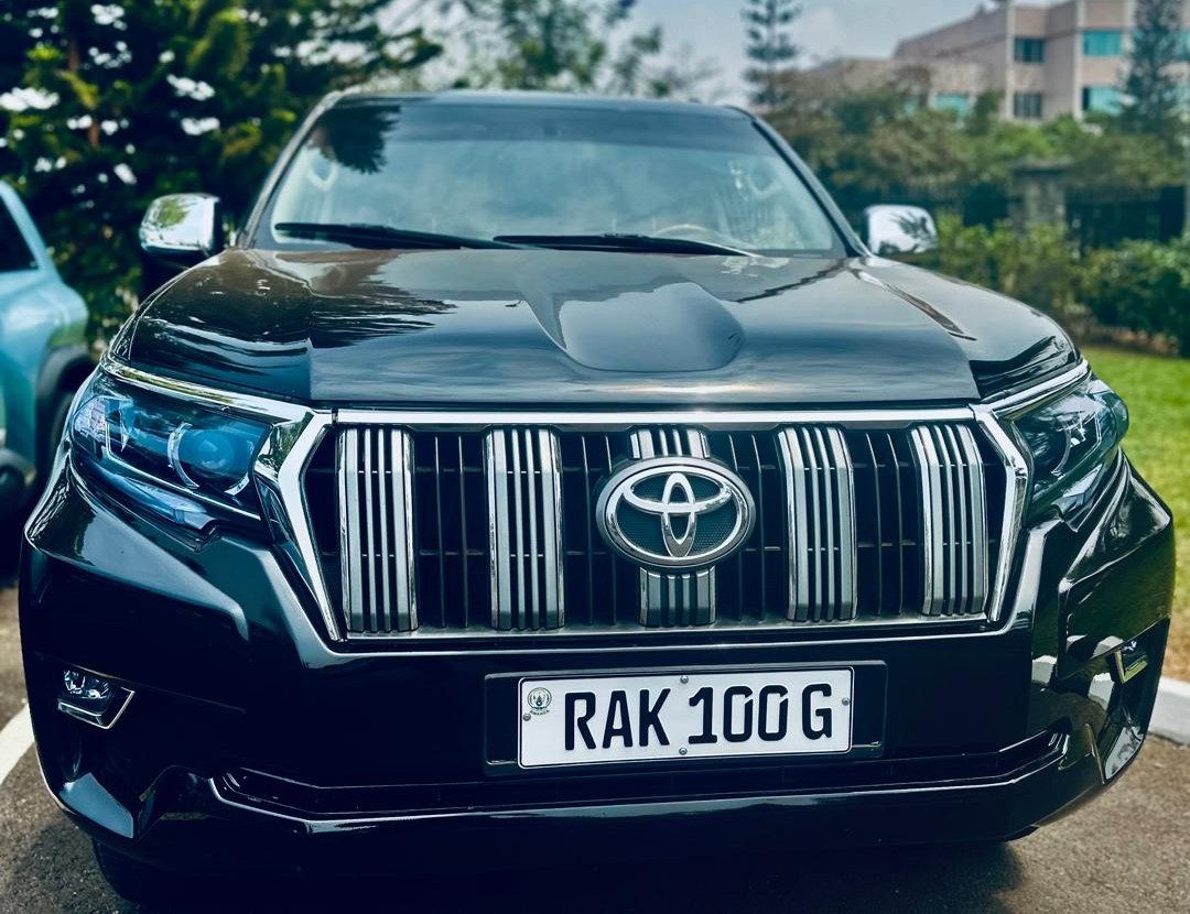 Toyota TXL, plate RAK 100 G